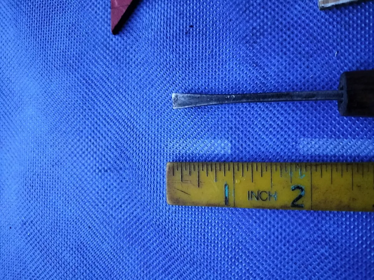Woodcarvers 1/4" Gouge - Image 2