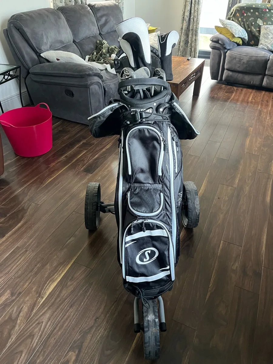 Ladies golf clubs, Bag, trolley. - Image 2