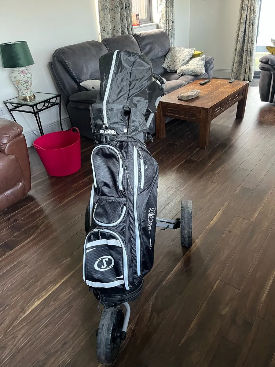 Ladies golf clubs, Bag, trolley. - Image 3