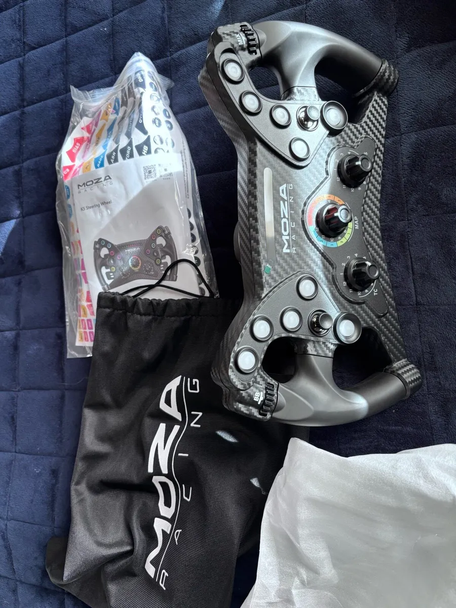 MOZA ks steering wheel - Image 1