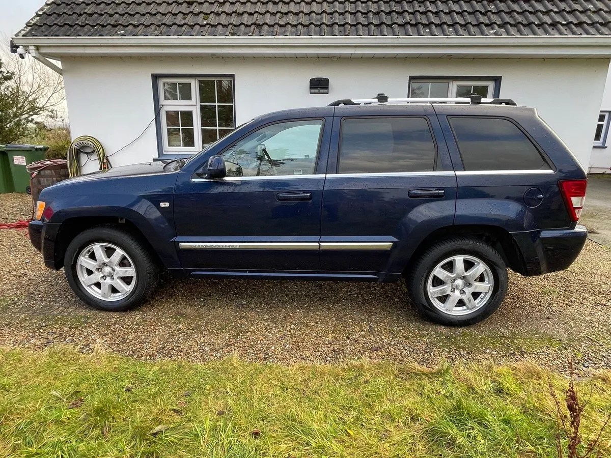Very clean Jeep Grand Cherokee 2007, low mileage - Image 2