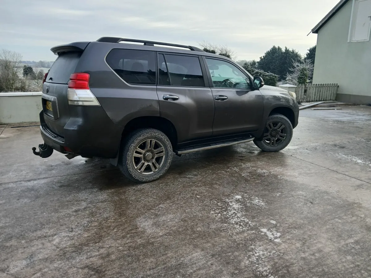 Toyota Land Cruiser 2010 - Image 1