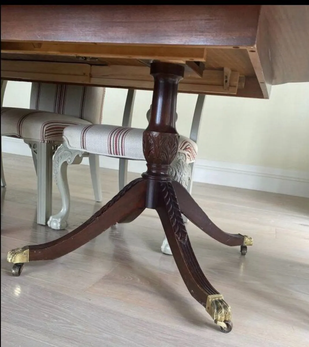 Dining Room Table - Image 4