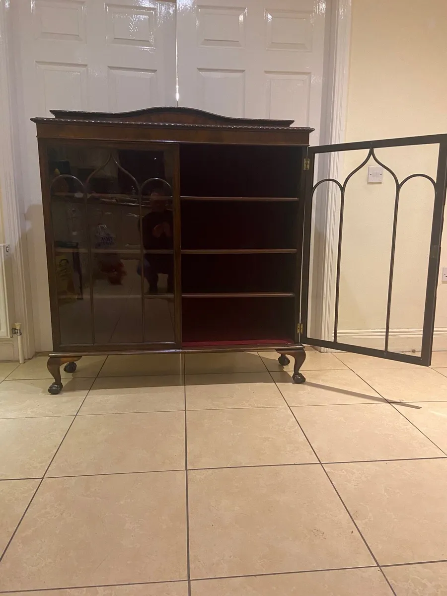 Edwardian Queen Anne Bookcase cabinet - Image 4