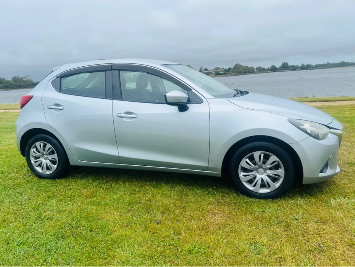 Mazda Demio 1.3 PETROL AUTO//FINANCE AVAILABLE//CA - Image 4