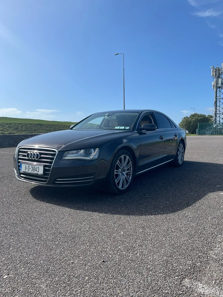 Audi A8 - Image 2