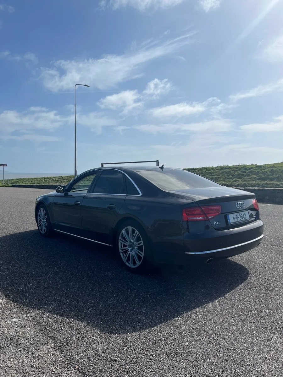 Audi A8 - Image 3
