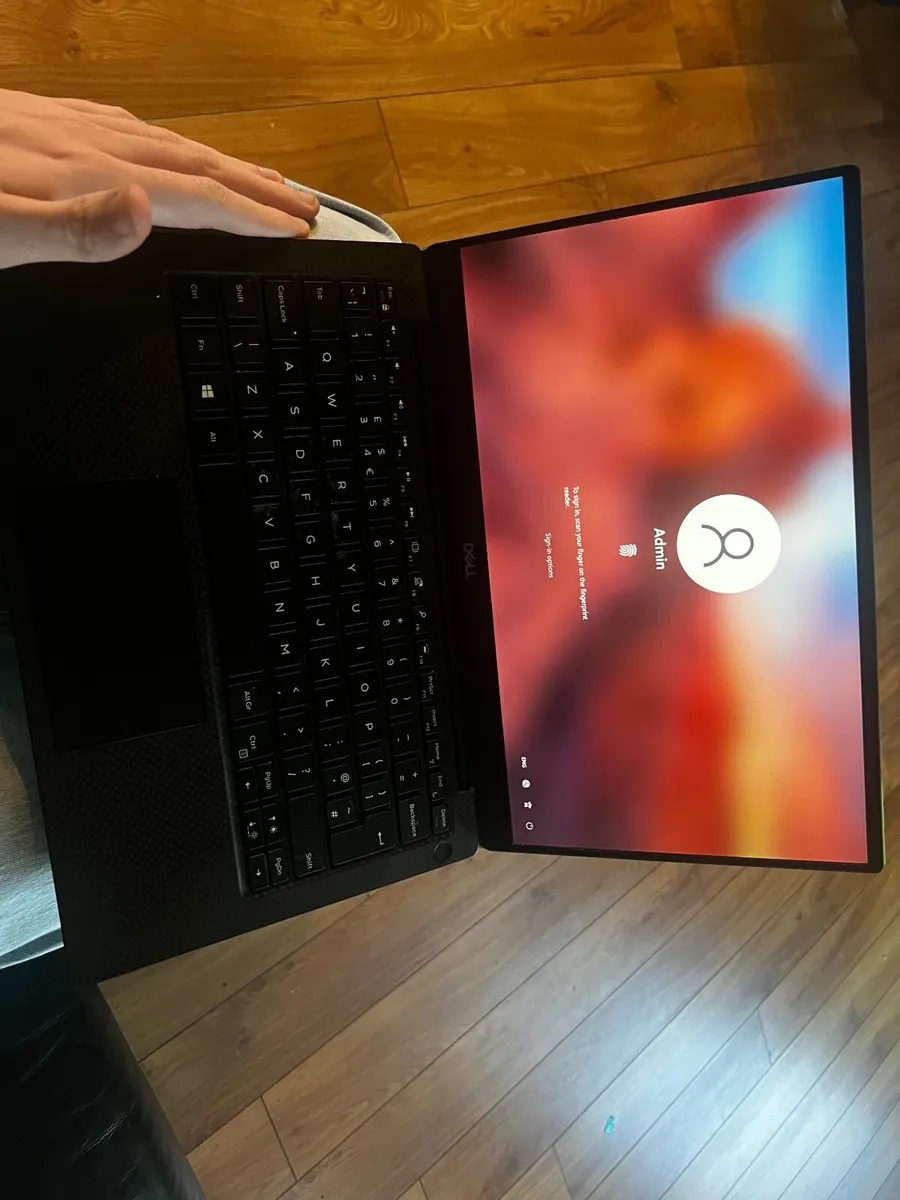 Dell XPS 13 9305 Laptop i5 2.4GHZ - Image 2