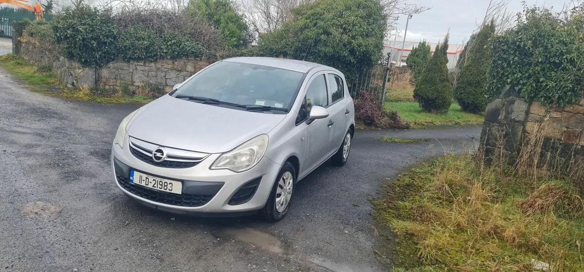 Opel Corsa 1.2 new NCT 19.08.2026 & tax 31.01.2026 - Image 1