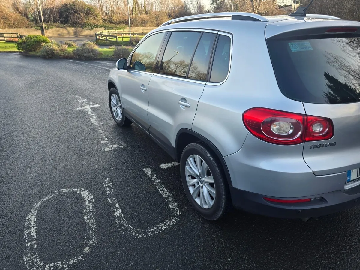 Volkswagen Tiguan - Image 4