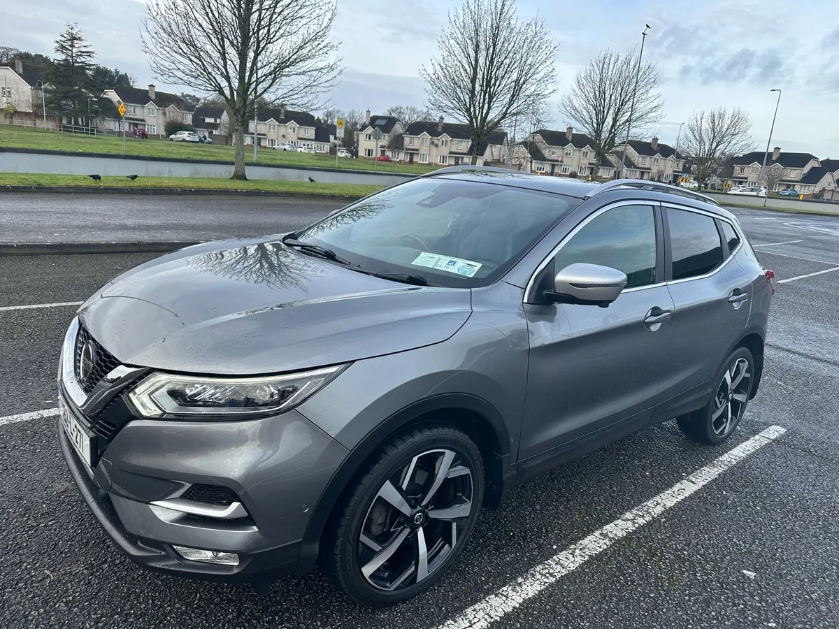 2018 Luxury Qashqai Exceptionally Well Maintained - Image 2