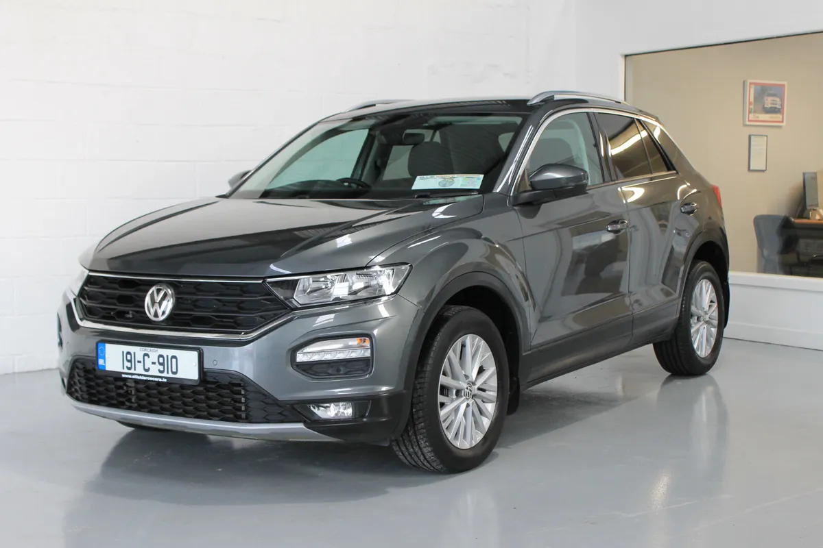 Volkswagen T-Roc 2019 Low mileage Finance arranged - Image 1