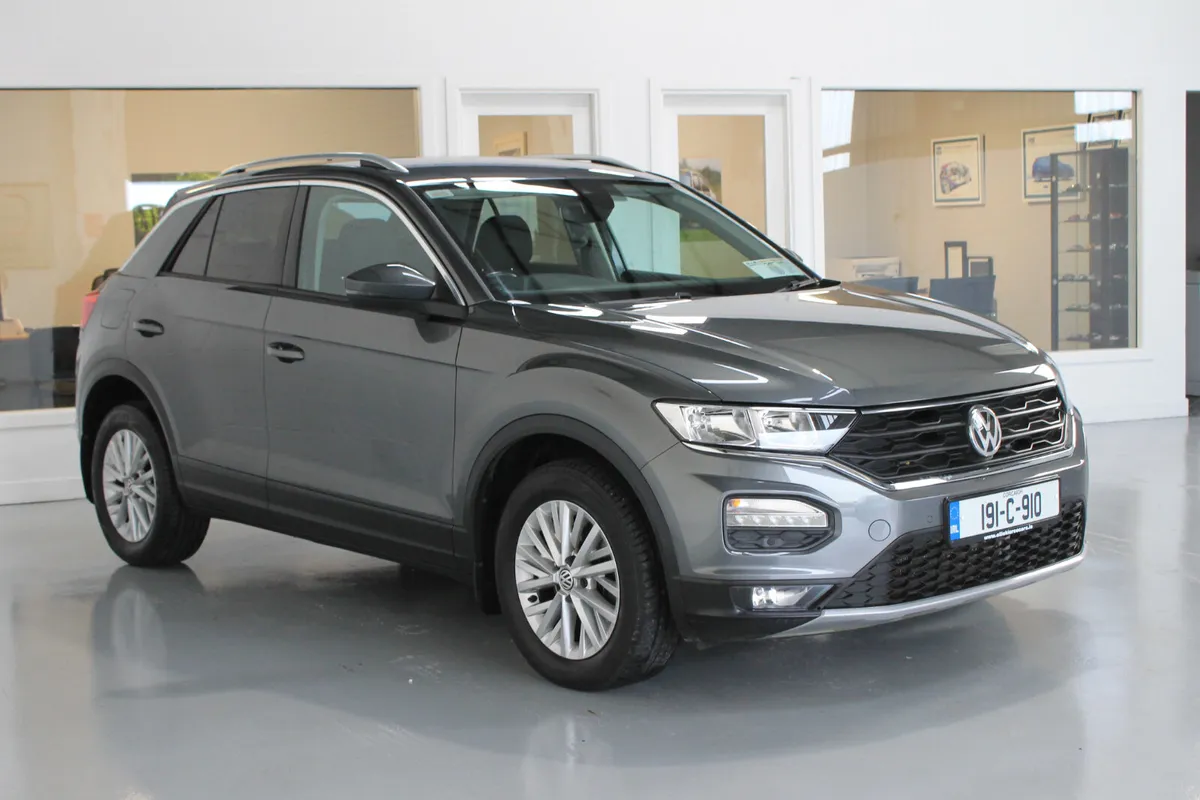 Volkswagen T-Roc 2019 Low mileage Finance arranged - Image 4