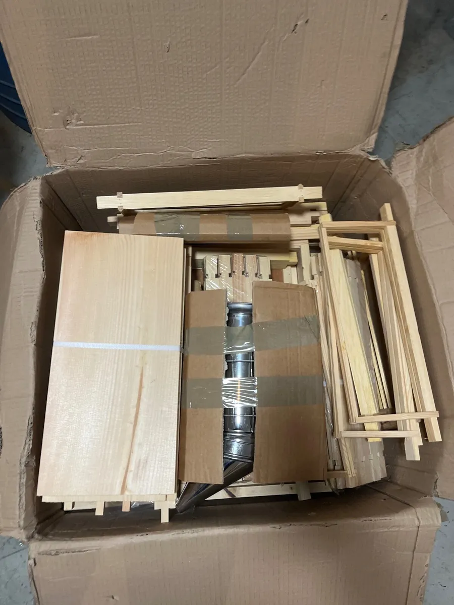 National Beehive Starter Kit - Image 1