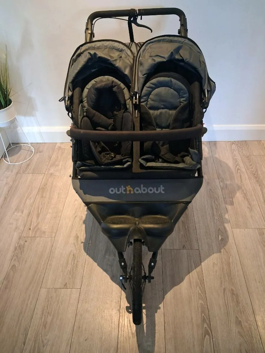 Out n About v4 Nipper Sport Double Buggy - Image 1