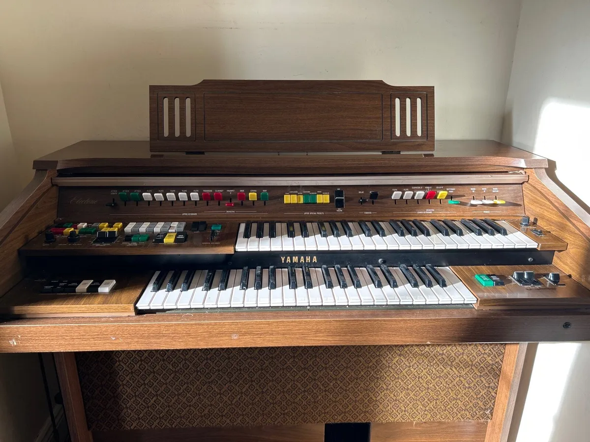 Yamaha Electone  Organ - Image 2