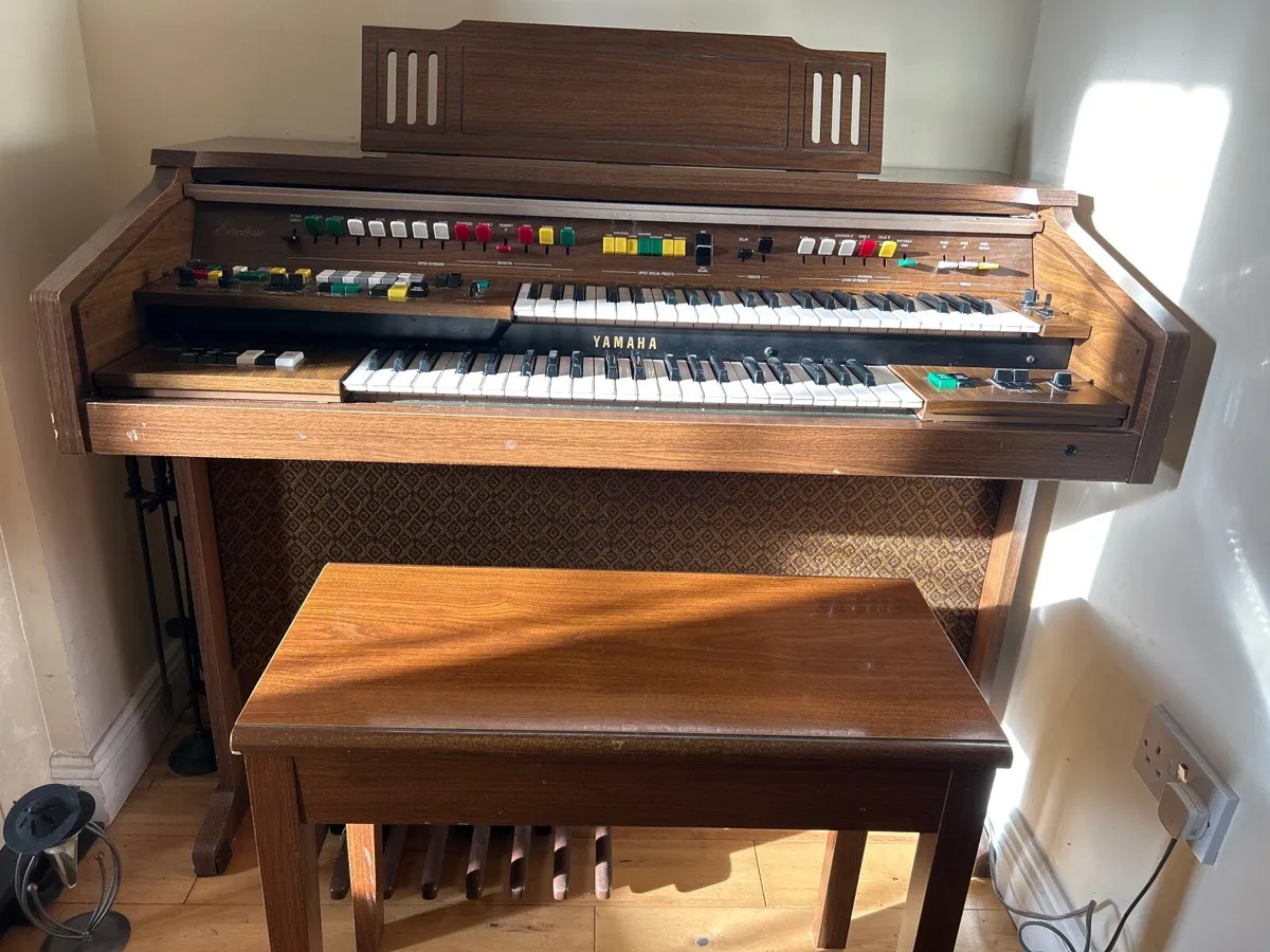 Yamaha Electone  Organ - Image 3