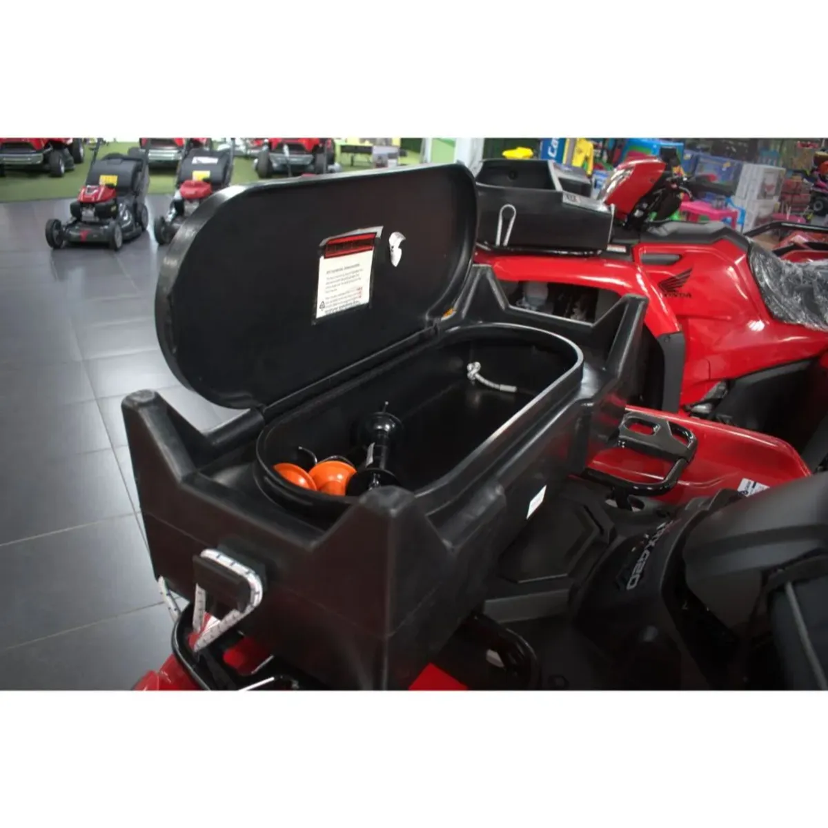 New Wydale Quad Front Dry Box - Image 1