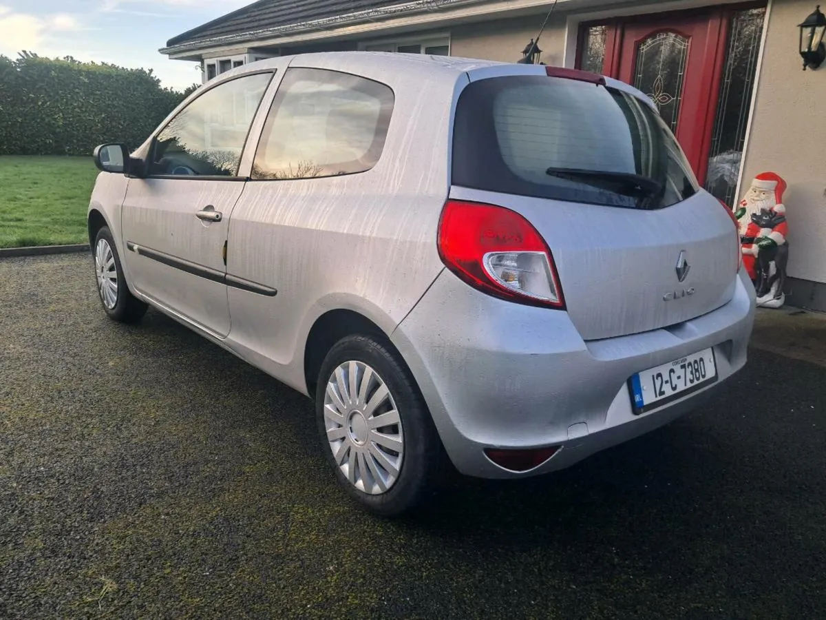 Renault clio - Image 4