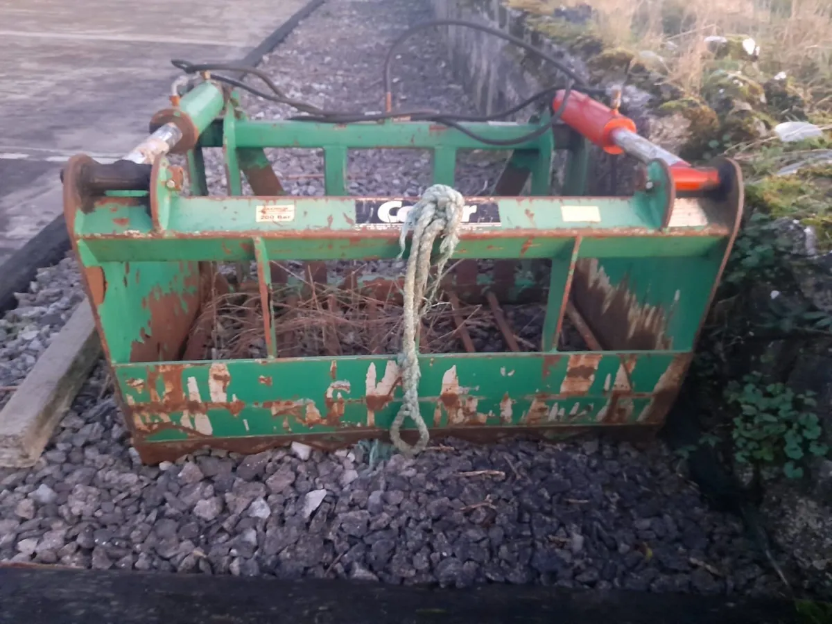 Silage grab - Image 1