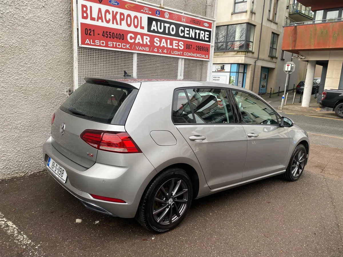 Volkswagen Golf 2018 - Image 2