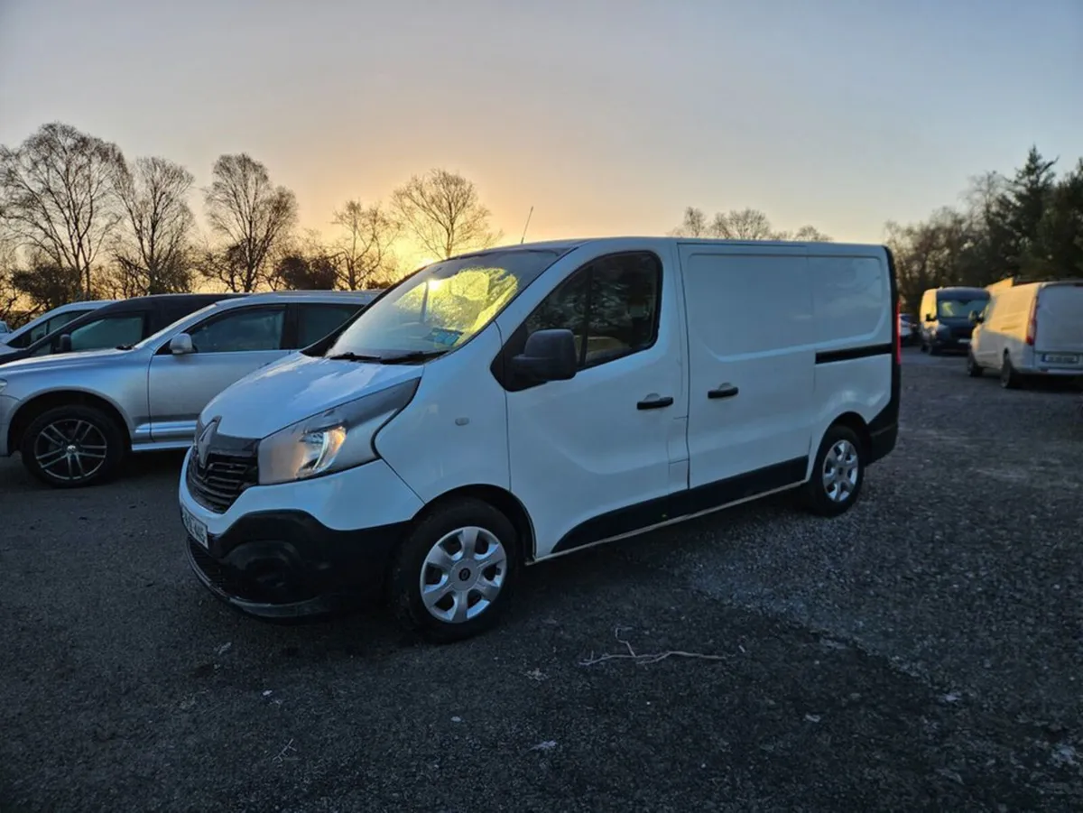 Renault Trafic SL27 Business Plus NRG DCI - Image 2