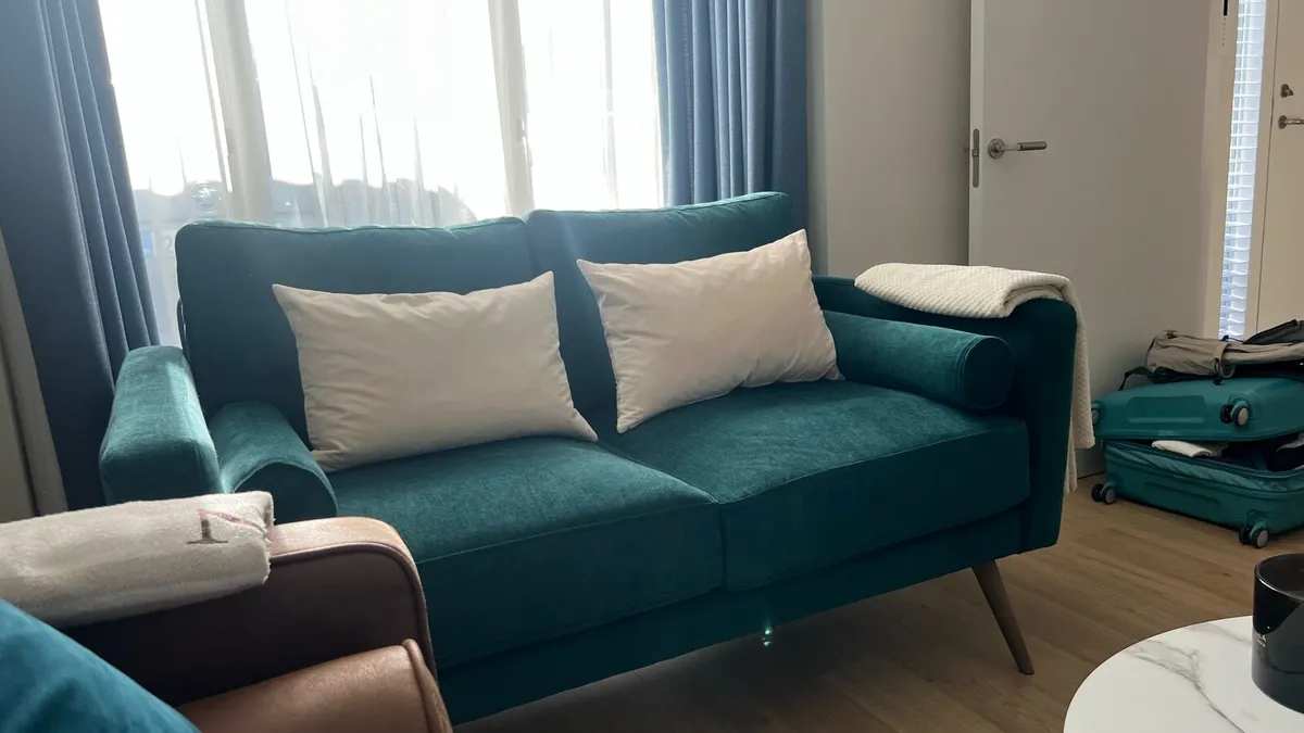 Sofa 2 seats - green - Image 1