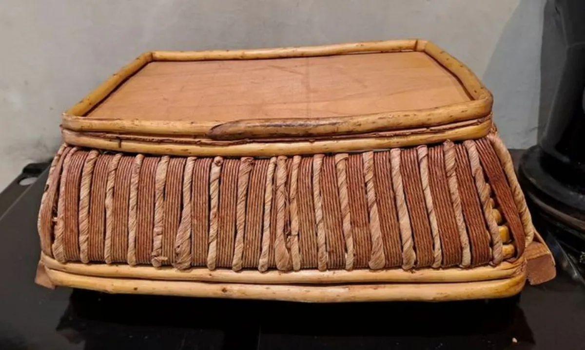 Vintage Basket - Image 3