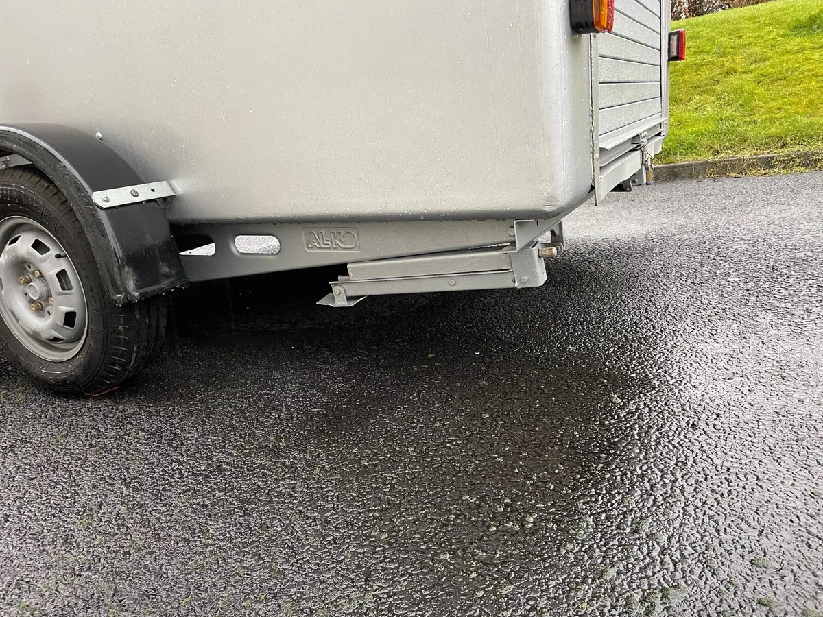 Enclosed Box Trailer - Image 4