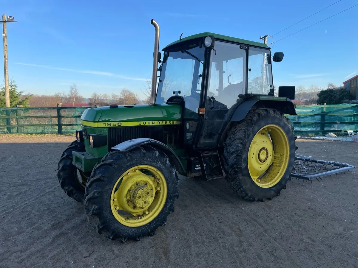 John Deere 1950 4wd - Image 1