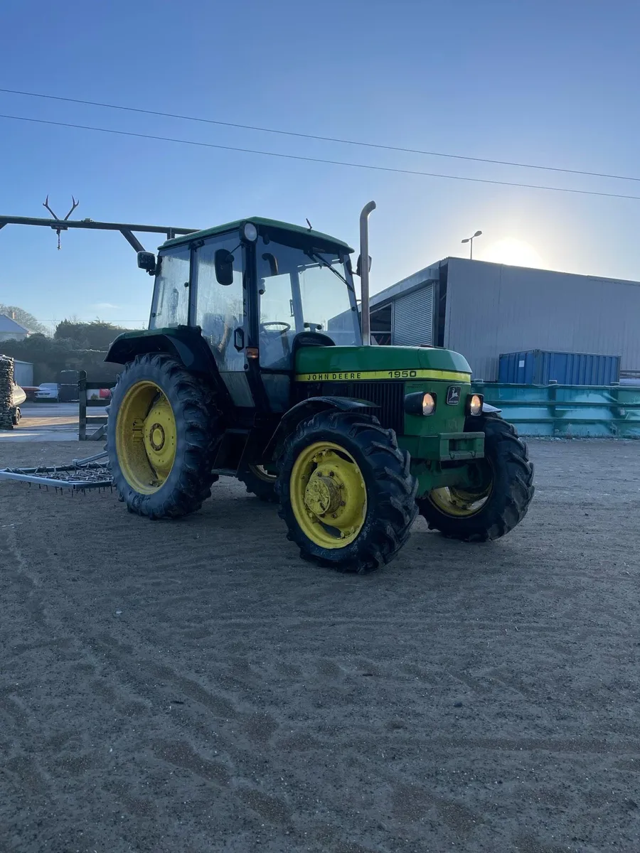 John Deere 1950 4wd - Image 4