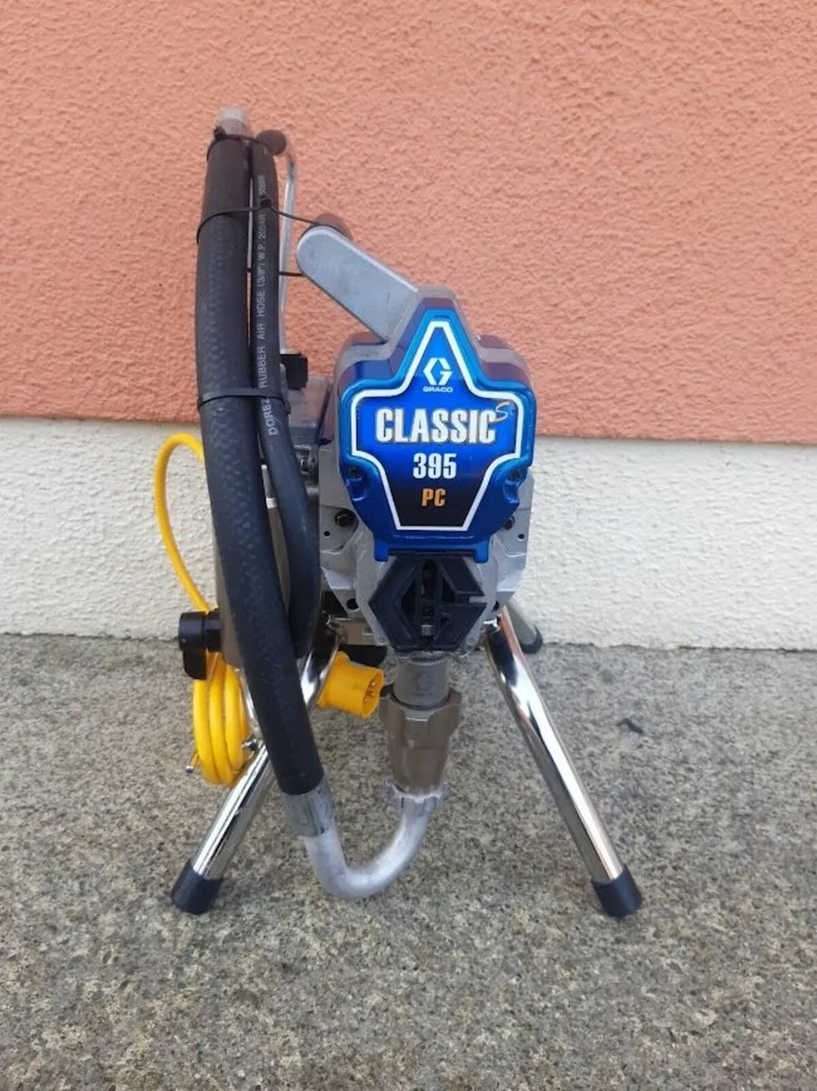 Airless paint sprayer - Image 1