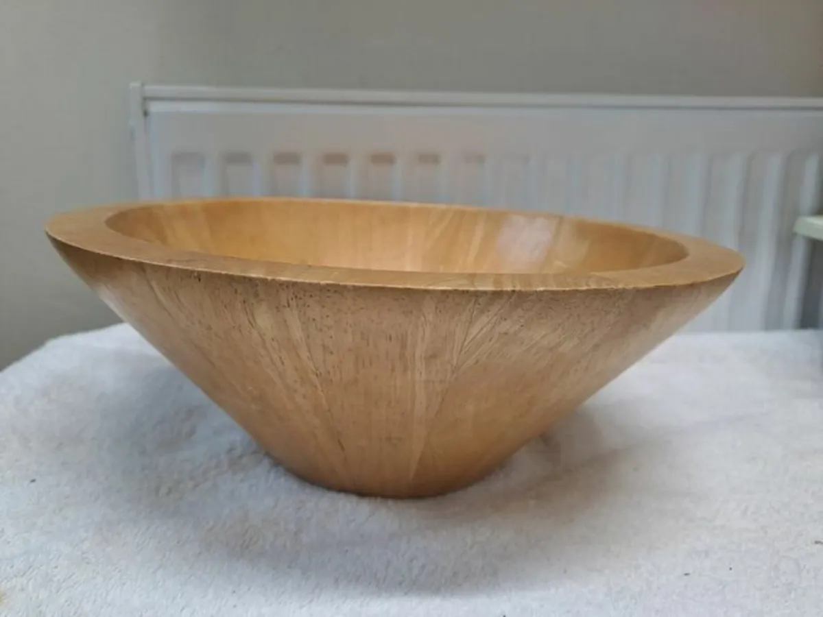 Vintage birch wood bowl - Image 1