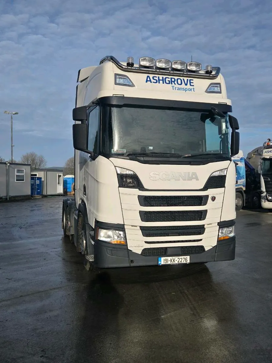 Scania R450 6 x 2 - Image 1