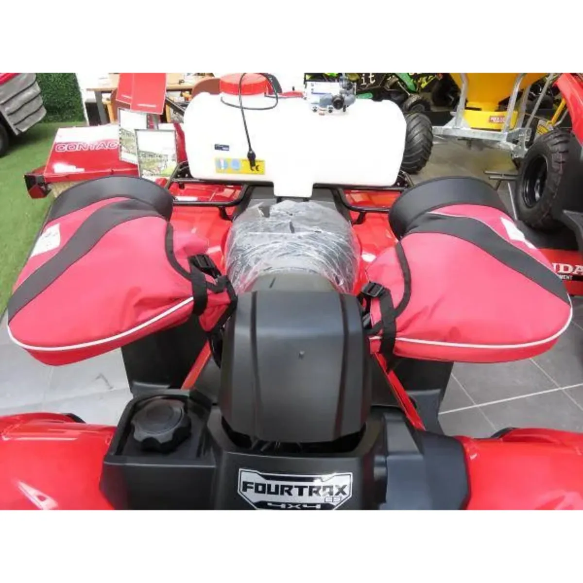 Quad Handlebar Muffs - Image 2