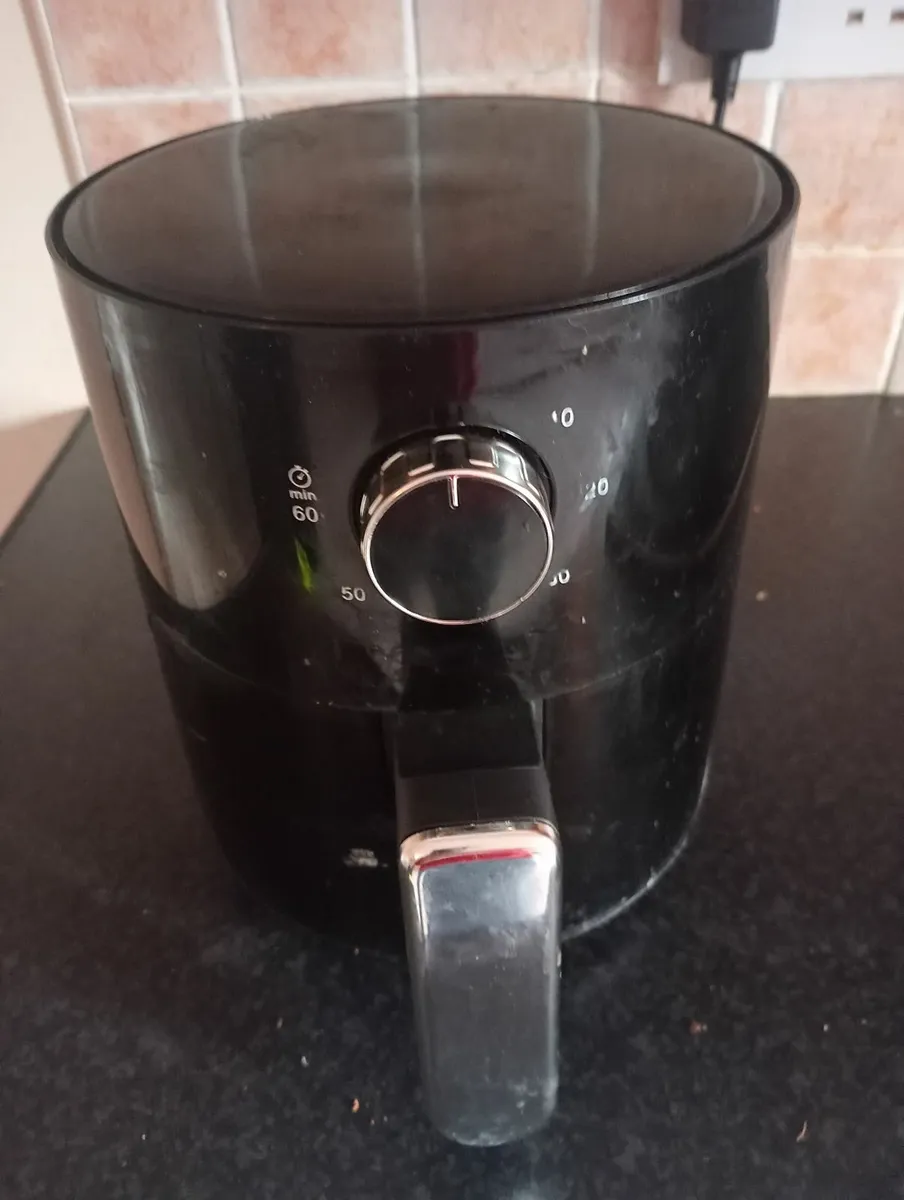 Air fryer - Image 2