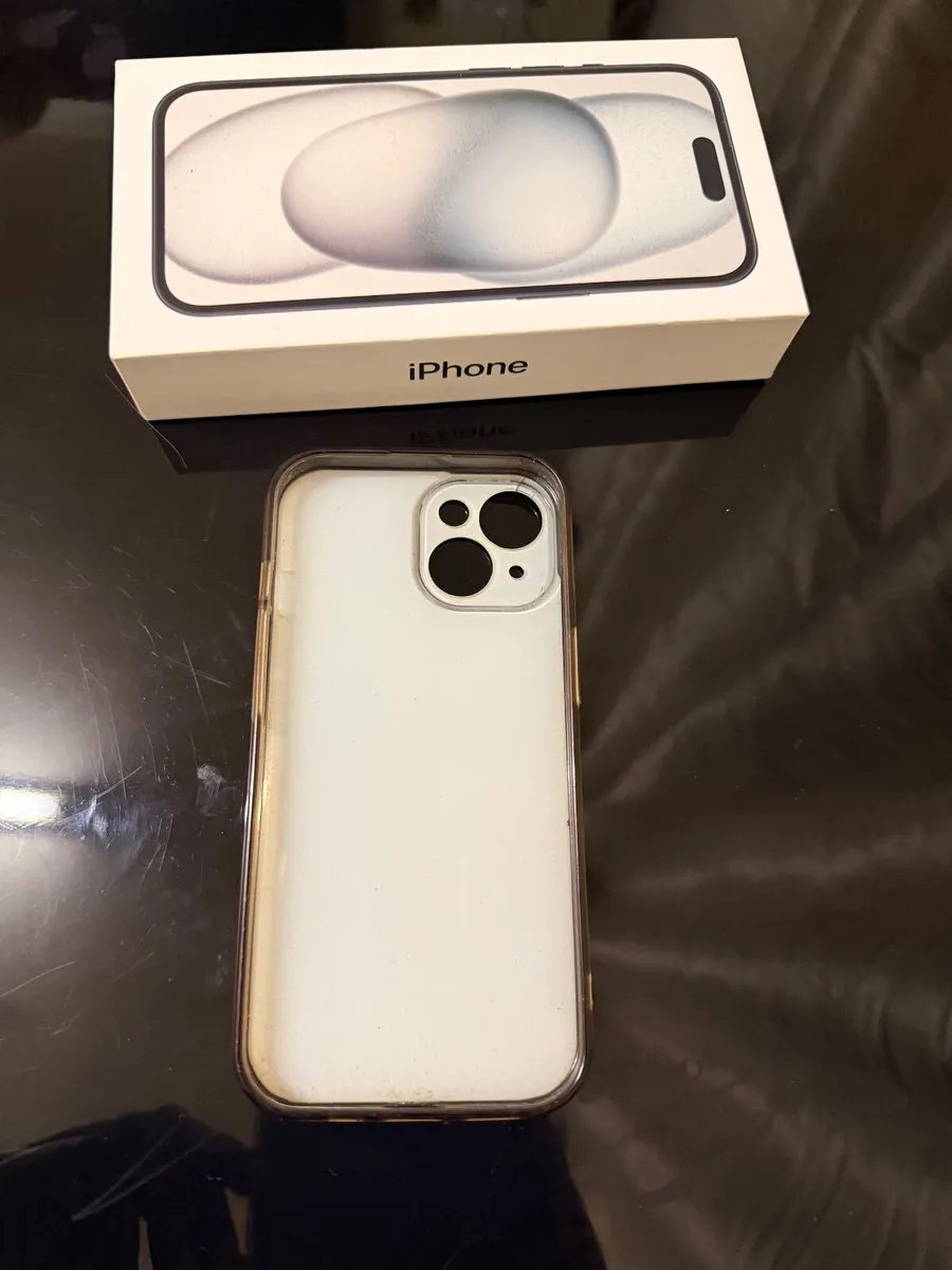 iPhone 15 So clean like New - Image 3