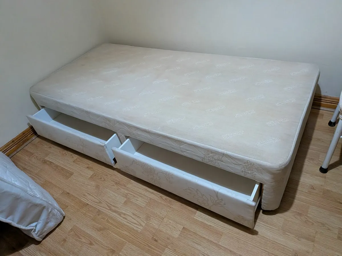 Single bed divan with mattress - Image 2
