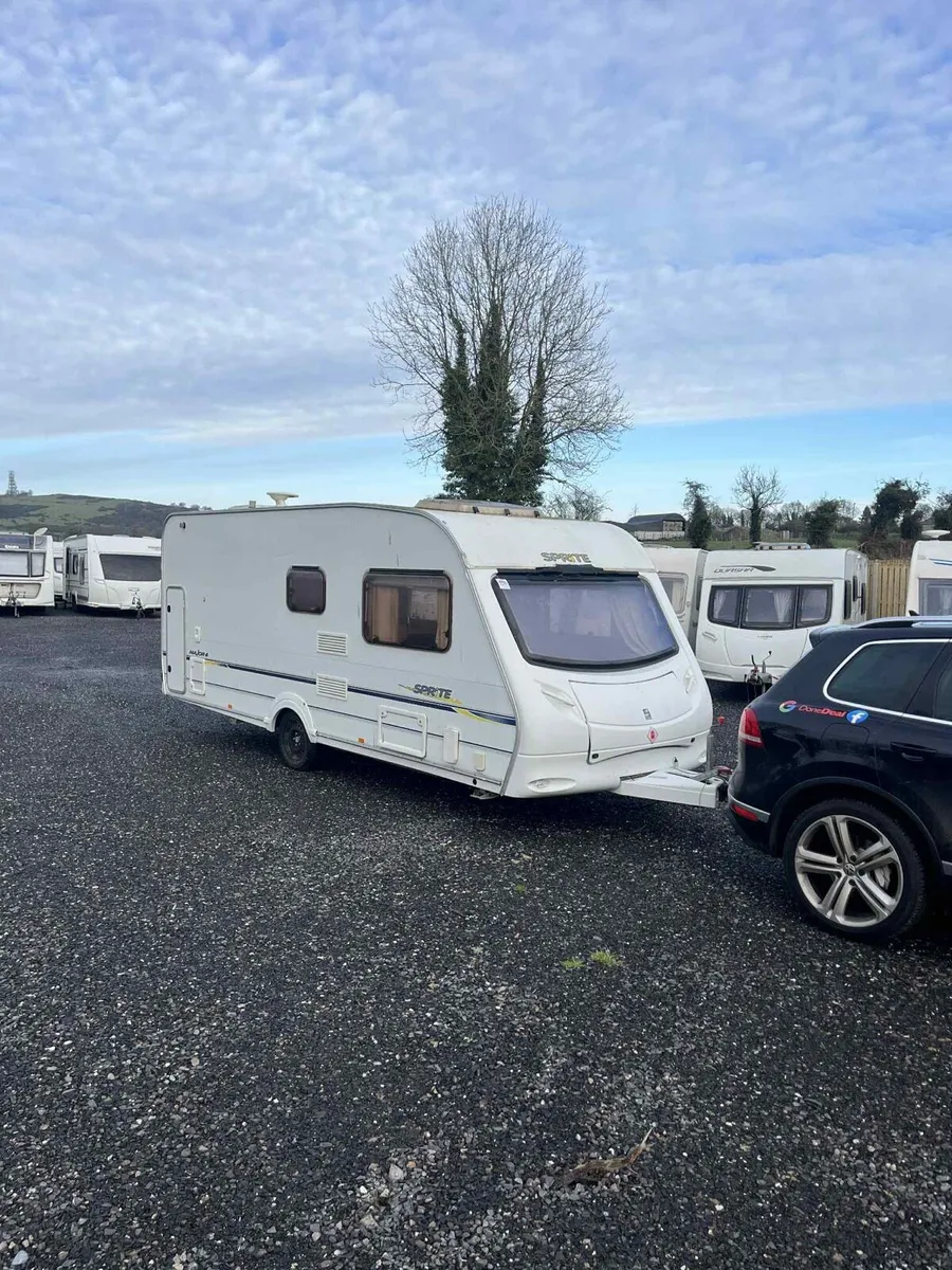 2006 Swift 6 Berth Fixed Bunkbed Caravan - Image 2