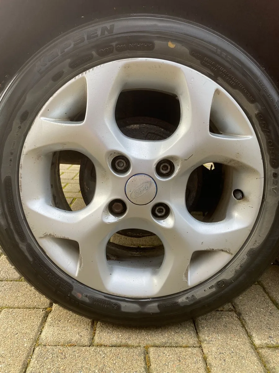 Ford Feista - Image 4