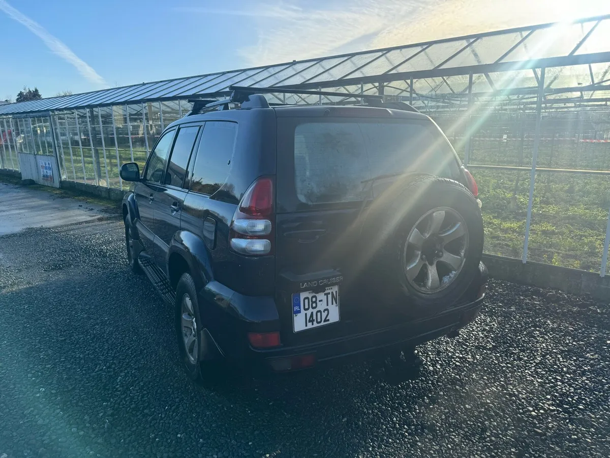 Toyota Land Cruiser auto - Image 3