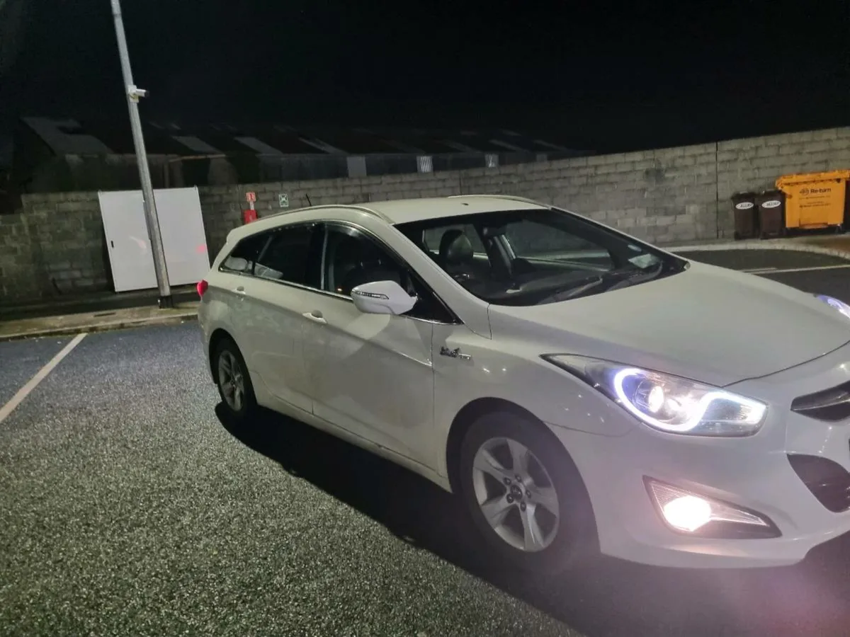 Hyundai i40 - Image 2