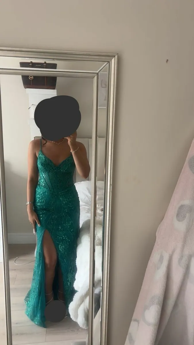 Debs/grads dress - Image 3