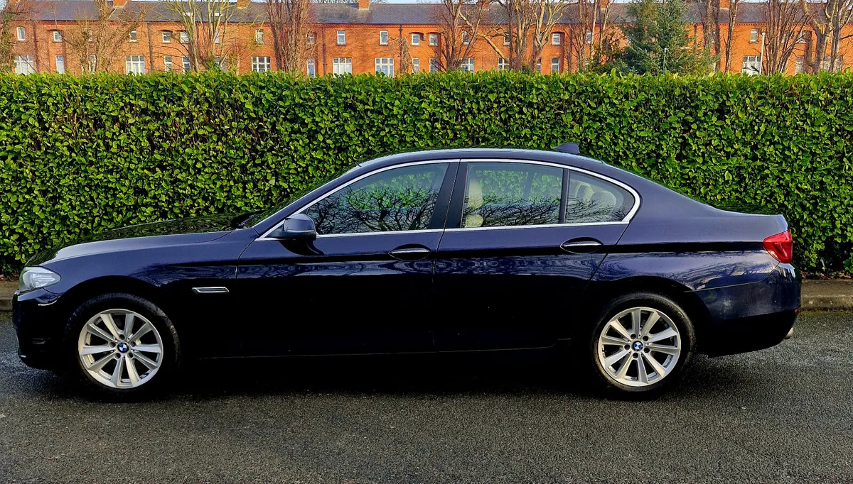 BMW 5-Series 2014 SE AUTO - Image 3