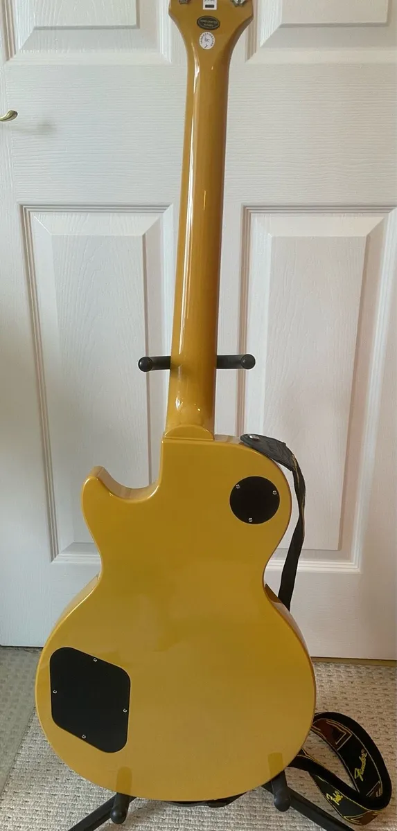 Epiphone Les Paul Special TV Yellow amp & extras - Image 3