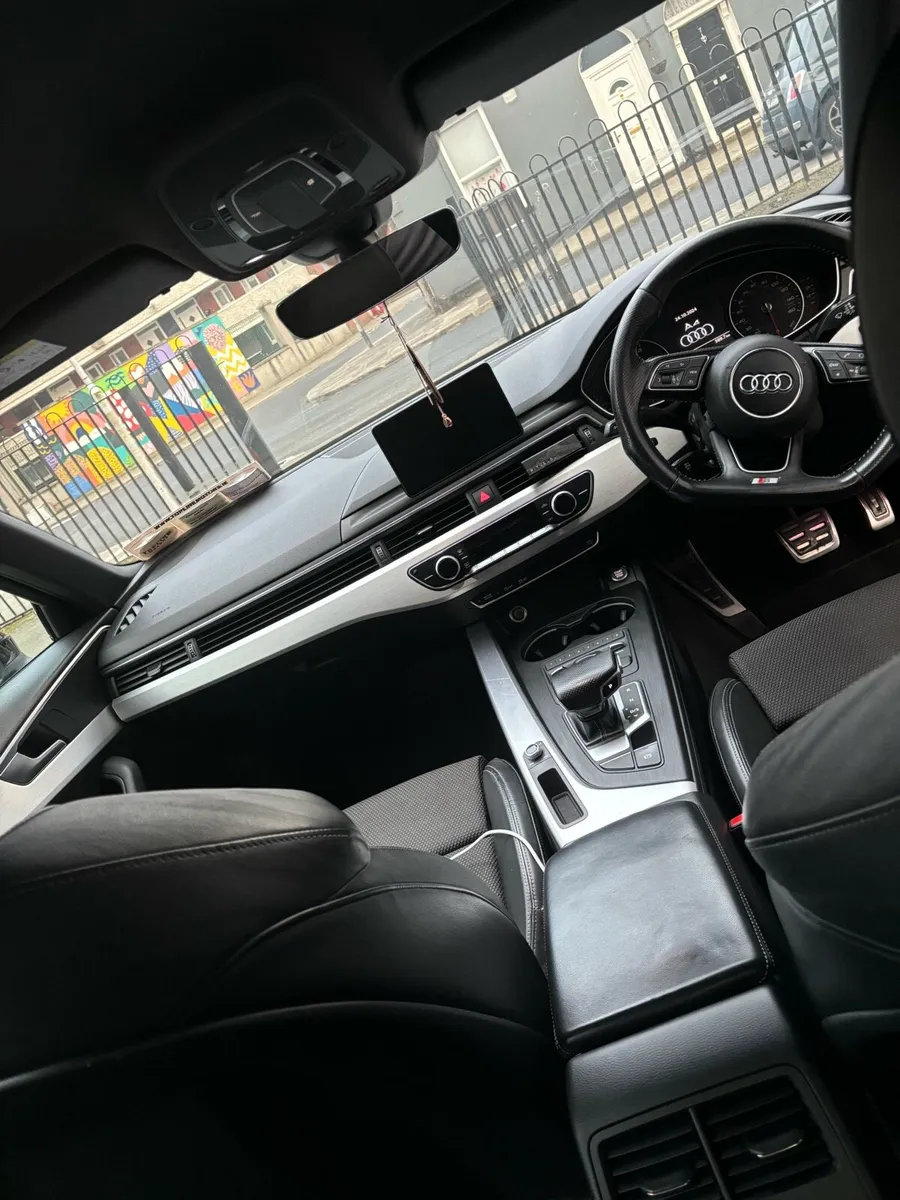 Audi A4 sline - Image 2