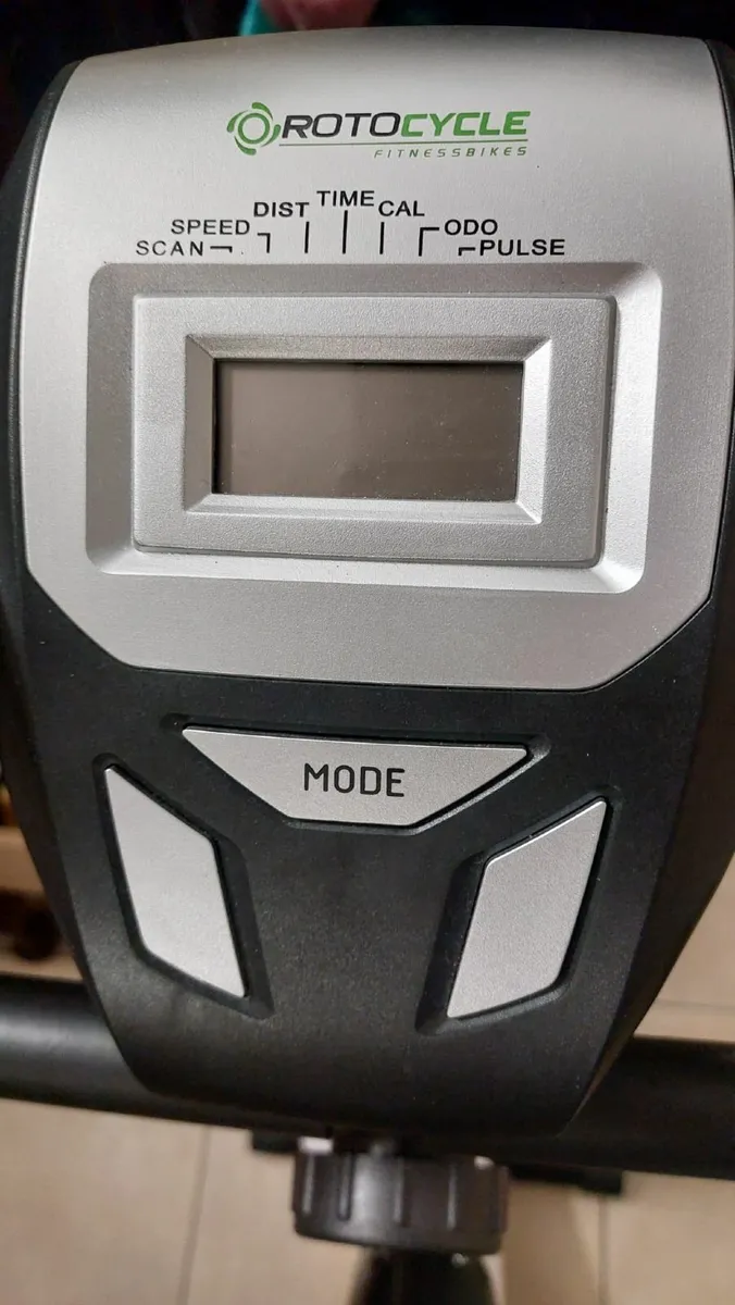 Exercise bike - Image 1