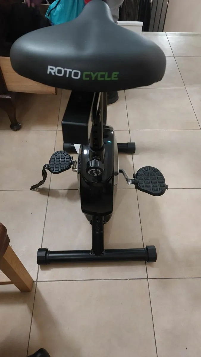 Exercise bike - Image 3