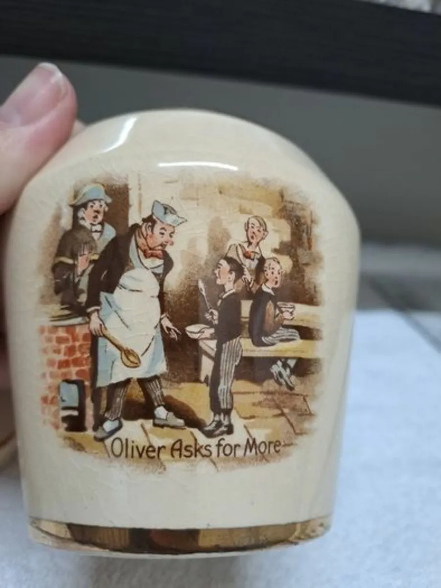 Arthur Wood jam pot 1950s Dickens - Image 2