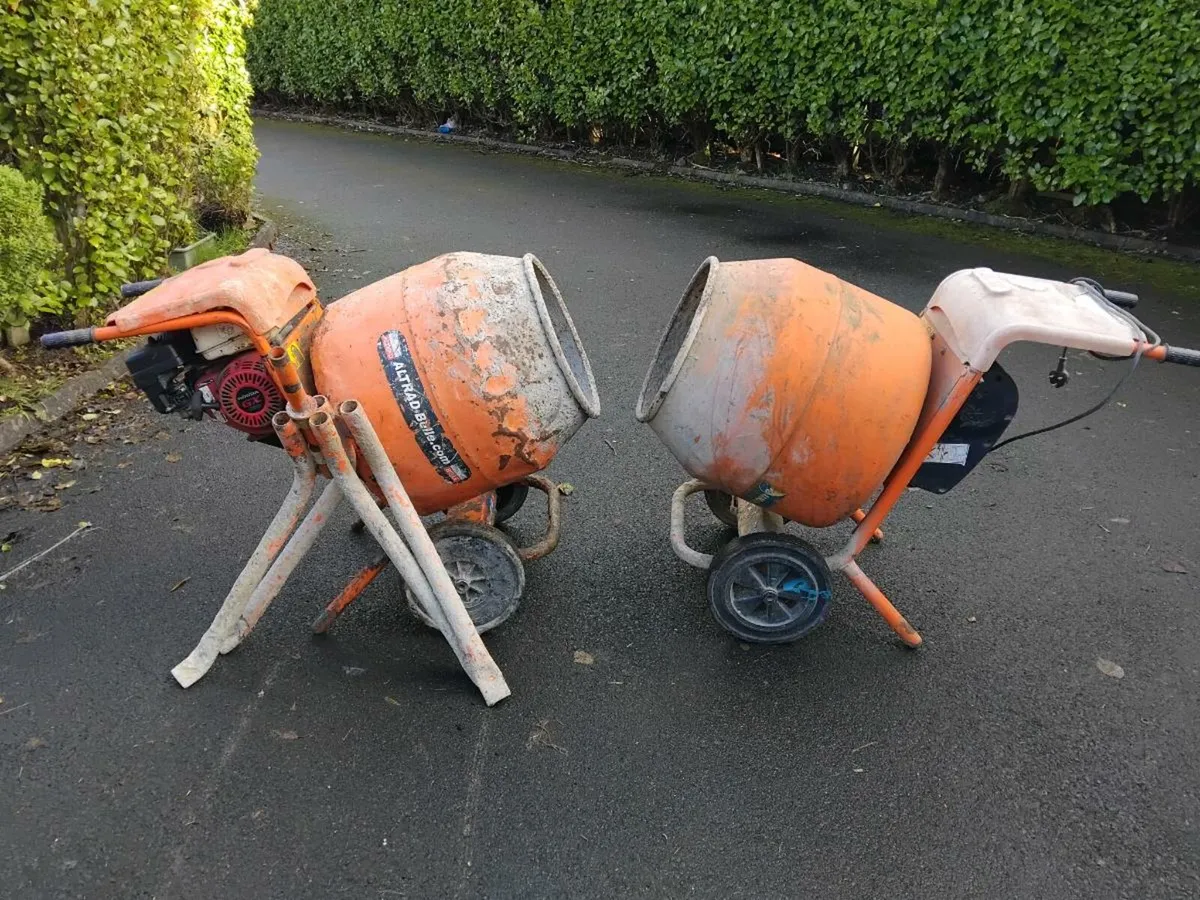 CEMENT MIXER - Image 1